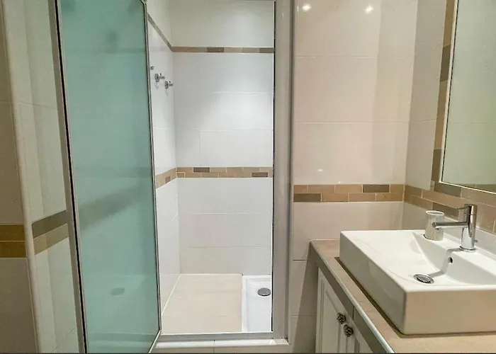 Appartement Les Hameaux De Pinarello 1 *